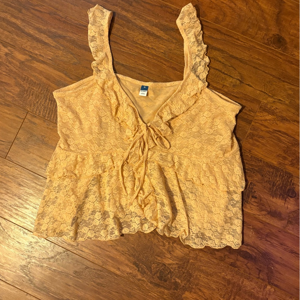 Old Navy Lace Blouse in Cream
